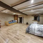 De Marcoux, Authentic And Warme House Holiday home